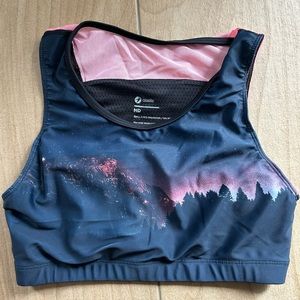 Oiselle Blackbird mountain crop sports bra